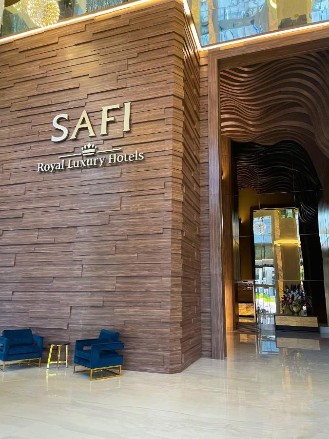 Отель Safi Royal Luxury Metropolitan San Pedro Garza Garcia Экстерьер фото SAFI Royal Luxury Hotels