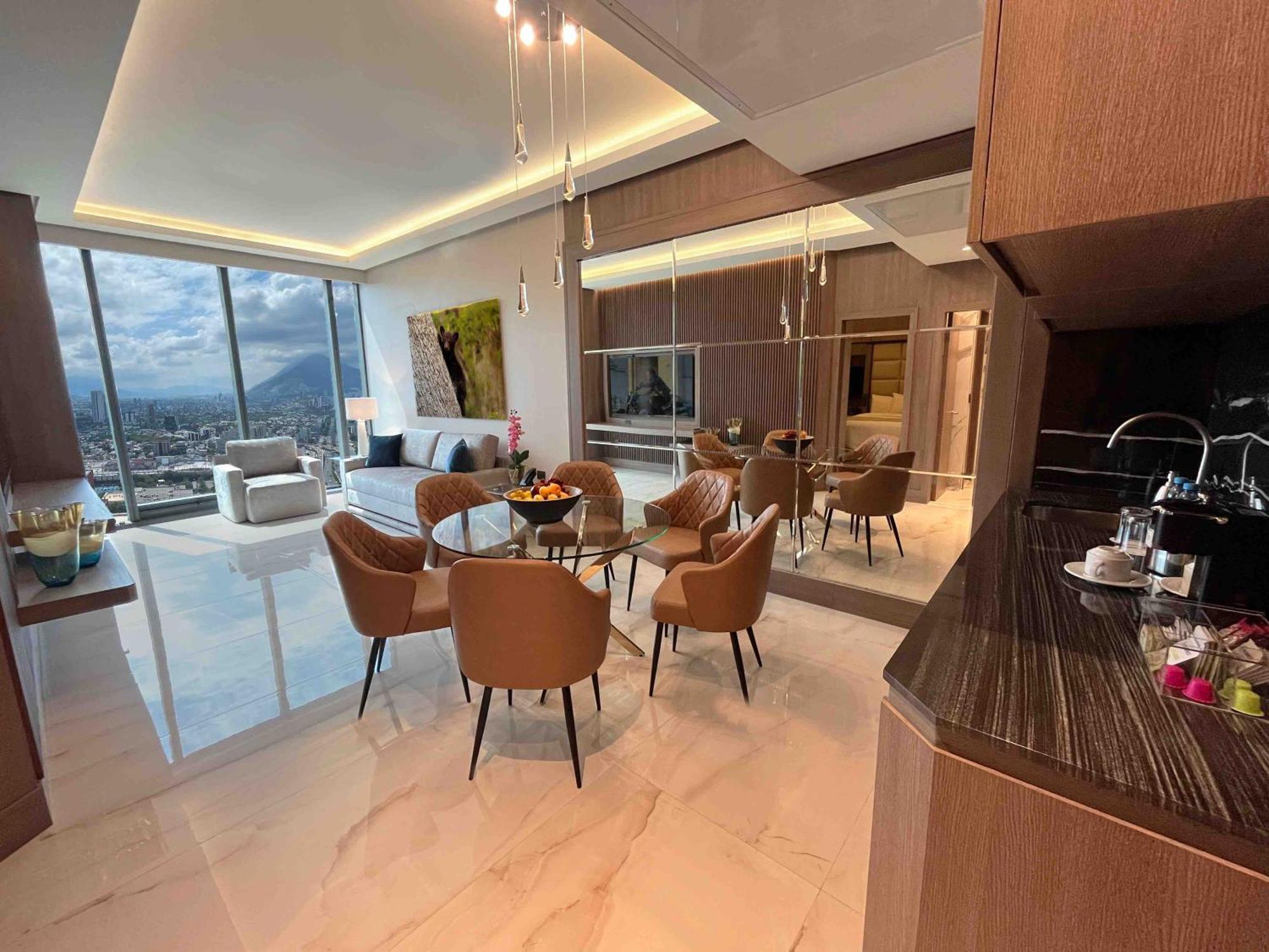 Отель Safi Royal Luxury Metropolitan San Pedro Garza Garcia Экстерьер фото
